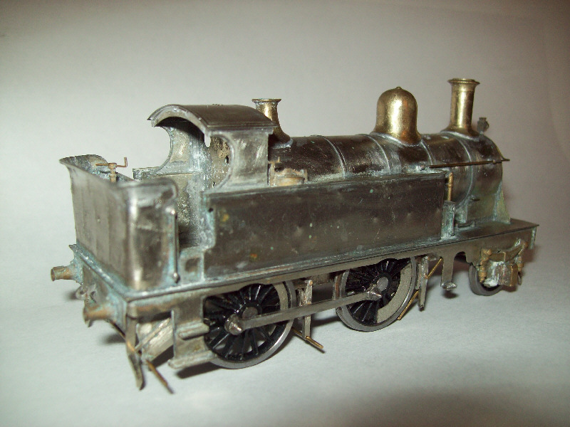 GWR broad gauge 3501 class 2-4-0T convertible locomotive model